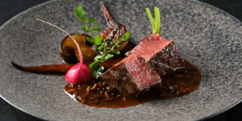 【menuC】オマールや国産牛フィレ×トリュフのメイン付き全5皿