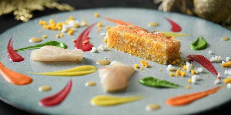 【Xmas2025】JAZZ LIVE DINNER／炎の演出デザート＆ローストビーフも＋2Hフリーフロー付