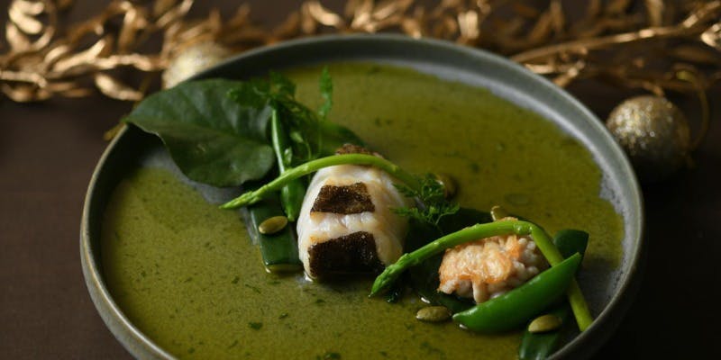 【Xmas2025】華やかな前菜10種盛り合わせ・牛サーロインの低温調理含む5品コース