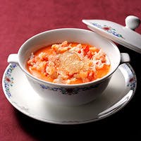 蟹の玉子入りふかひれスープ