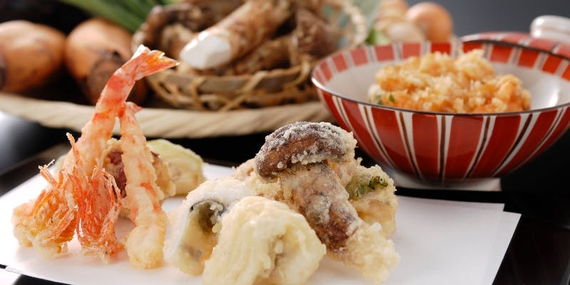 【天ぷらにしき：にしき御膳】造り、天ぷら13種、かき揚げ天丼 or 天茶など