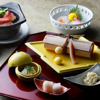 日本料理山里 ~本場関西の会席料理に舌鼓~