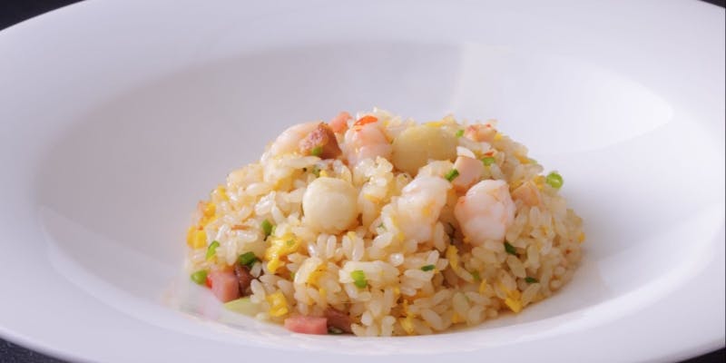 【菖蒲】卵白入りふかひれスープ、海鮮、チャーハンなど、全7品＋1ドリンク付き