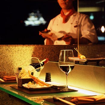 ���� �z�e���j���[�I�[�^�j���