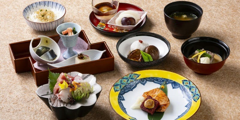 【四季彩会席】季節を表現した華やかな御膳（個室料無料・リクエスト予約）
