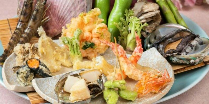 【桐コース】海老や雲丹、鮑の天ぷらを含む全4品＋1ドリンク
