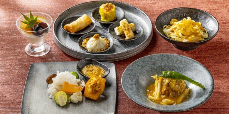 上海蟹ランチコース（11/1～12/25）