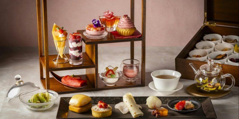 ストロベリー チャイニーズイブニングハイティー（6名以上オリジナルモクテル付き）