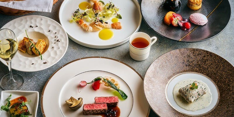 【記念日プラン】サーロインに舌平目など高級食材を愉しむ全8皿＋メッセージプレート・写真撮影付