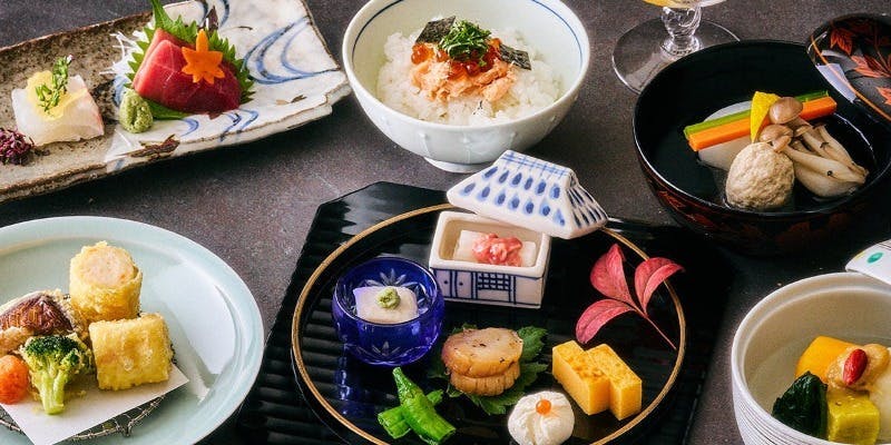 【京遊膳】季節の食材を使用した月替わりの昼会席全7品 （土・日・祝日）