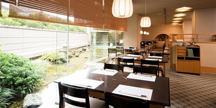 東京ディズニーランド R 周辺グルメ おしゃれで美味しい レストランランキング 14選 一休 Comレストラン 東京ディズニーランド R 周辺グルメ おしゃれで美味しい レストランランキング 14選 一休 Comレストラン