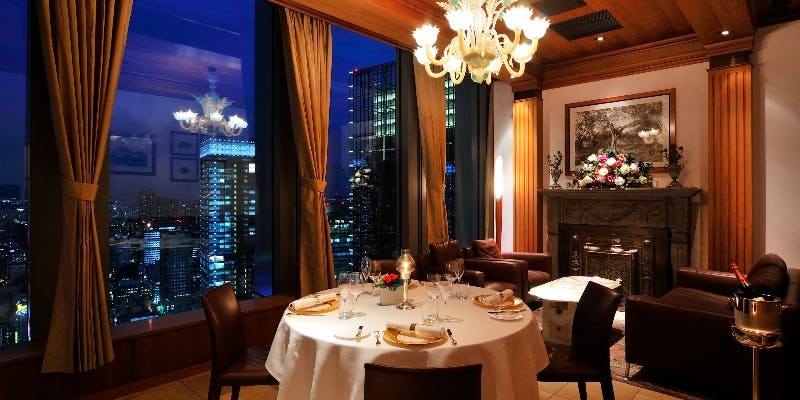 【個室確約 】直輸入ボトルワイン付メニューグルマンディナーコース（リクエスト）