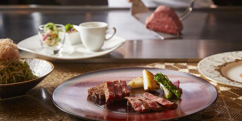 【プロポーズプラン】特別コース＋乾杯シャンパン・ホールケーキ・ブーケ付（個室確約・2名で10万円！）