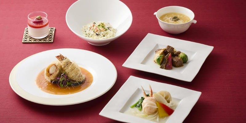 【皇帝の海老と蟹の饗宴ディナー】＋選べる1ドリンク（1,2月限定）