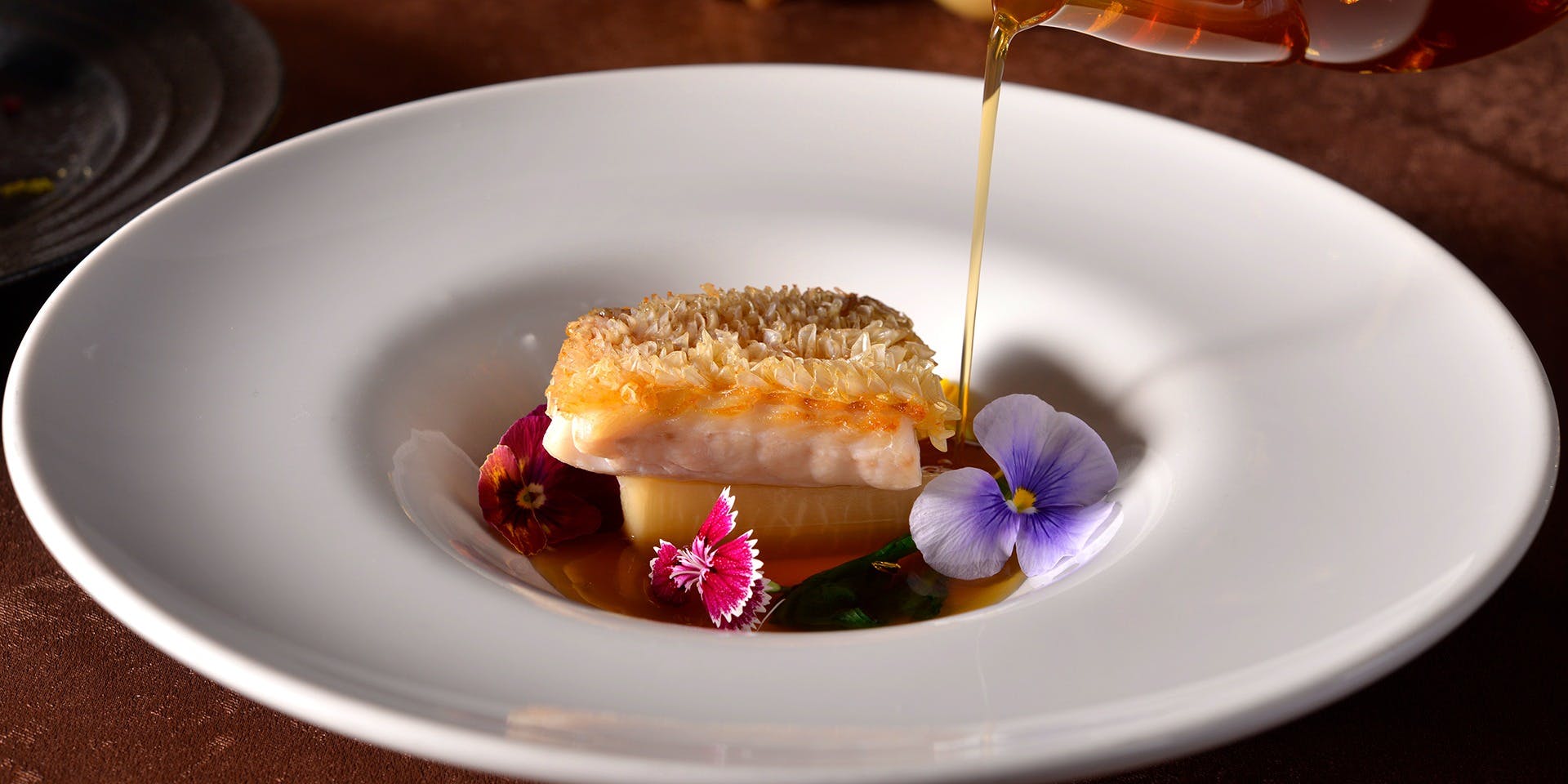 ポム・ダダン（pomme d' Adam）