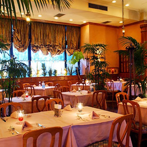 アントニオ 南青山本店