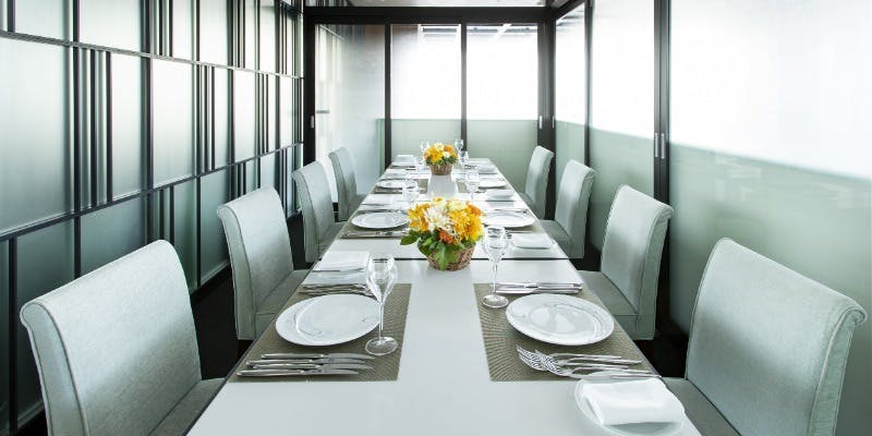 ペア食事券　ブリーズ・オブ・トウキョウ　(コース内容が良いものです) 公式ギフトブリーズ・オブ・トウキョウ - ギフトチケット