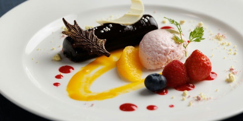 【Xmas2025】クリスマスディナー「Grand Noel グラン ノエル」（12月20日～25日・120分制）