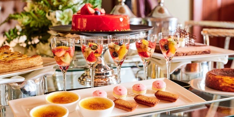 【3000円ランチ】シェフ特選！選べるメイン料理とデザートワゴンで季節えの味覚ランチ（平日限定）