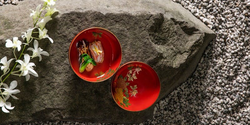 【忘新年会プラン】完全個室で楽しむ全8品の本格会席と2時間飲み放題