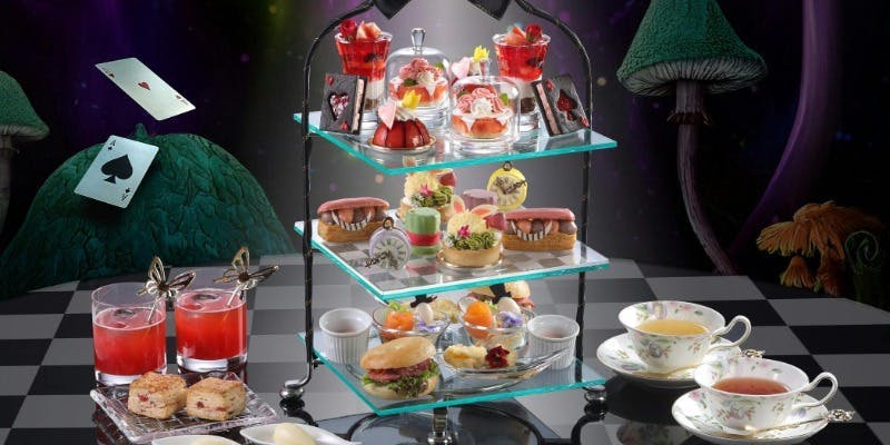 ストロベリーアフタヌーンティー ～アリスのティーパーティー～（1/6～2/28・平日）