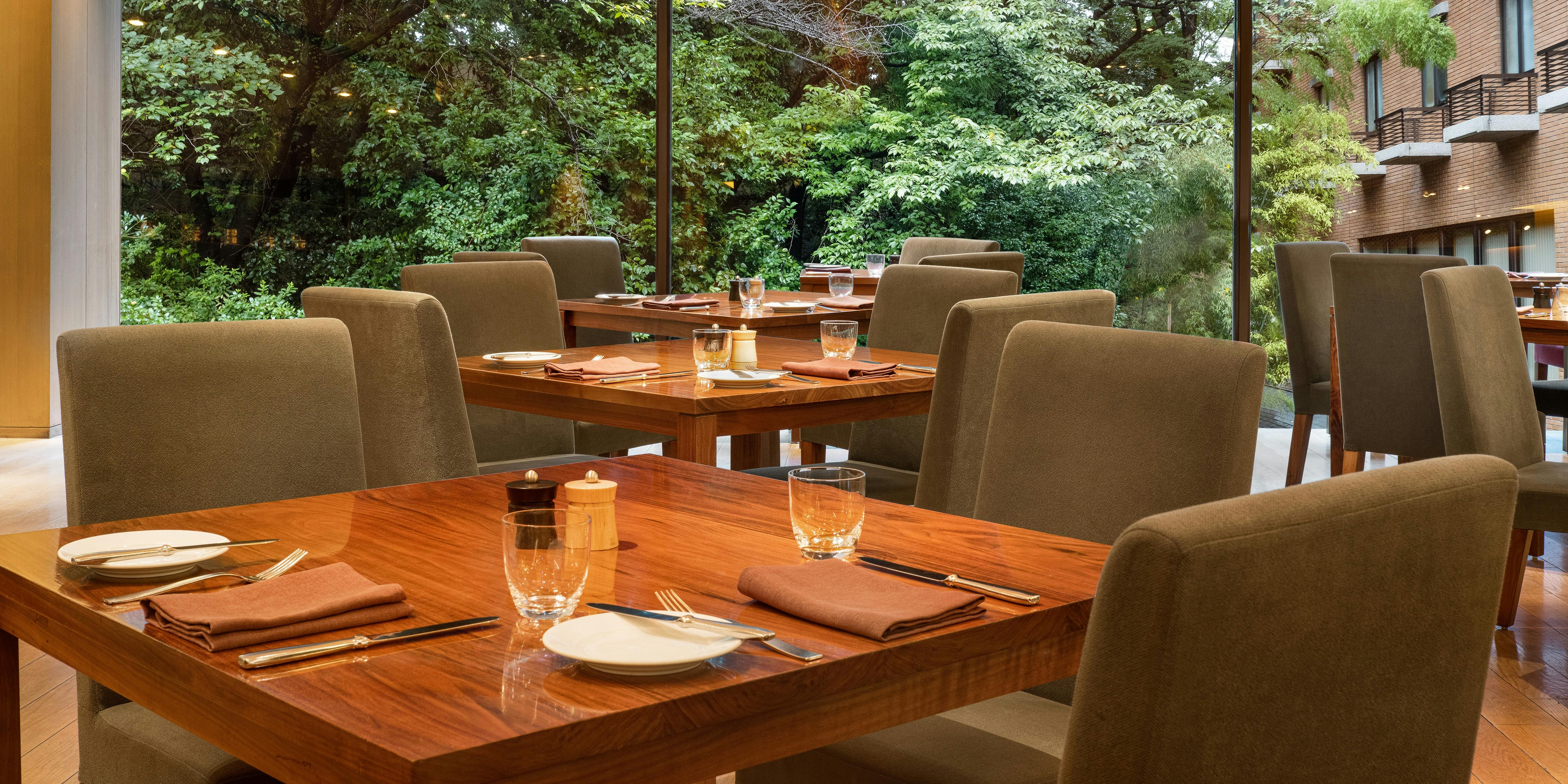 cafe 33 ハイアット リージェンシー 京都（カフェ サーティ・スリー【旧店名】ザ・グリル）