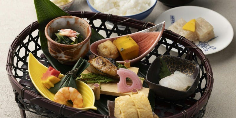 【花籠　詩（うた）御膳】季節の籠盛りなど全4品