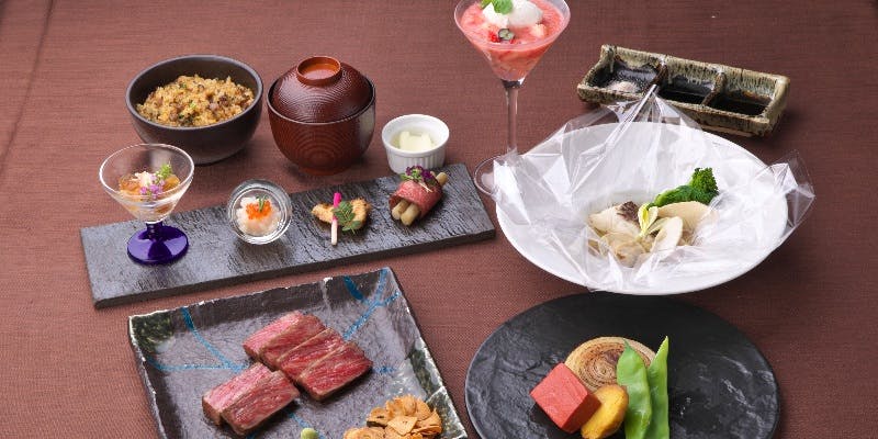 【記念日プラン】乾杯ドリンク付 鉄板焼きコース全6品＋ホールケーキ＆お祝いカード