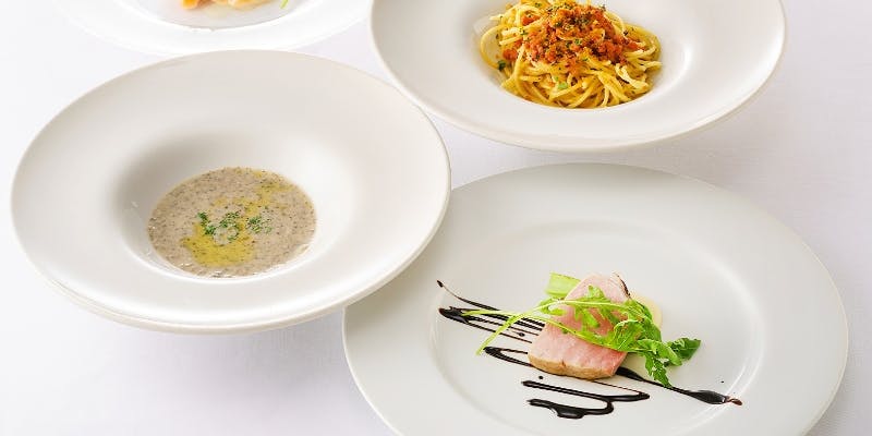 【Xmas2025】A～PINOLO～ 前菜 スープ パスタ ブランド豚など全5品＋乾杯ドリンク（一般席10組限定）