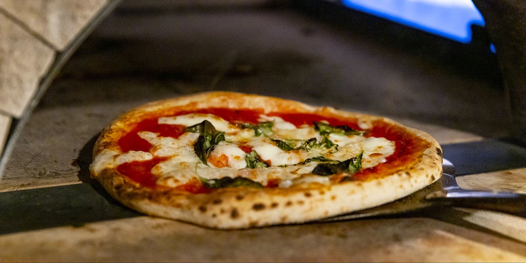 IL PINOLO SKY TERRACE 横浜（【旧店名】イルピノーロ・レヴィータ）