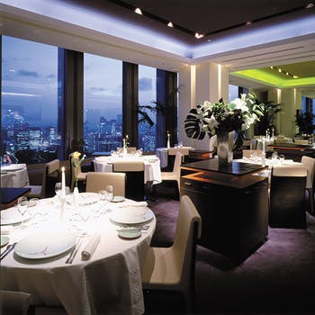 �T���X�E�G�E�T���[��