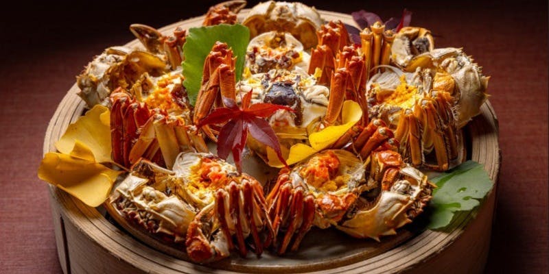 【山珍海味】北京ダック・上海蟹の小籠包など旬の食材のチャイニーズコース　全7品