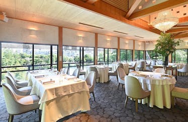 ガーデンレストラン徳川園