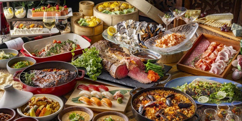 6/2～土日祝　豪華料理やスイーツ食べ放題　サマーディナービュッフェ
