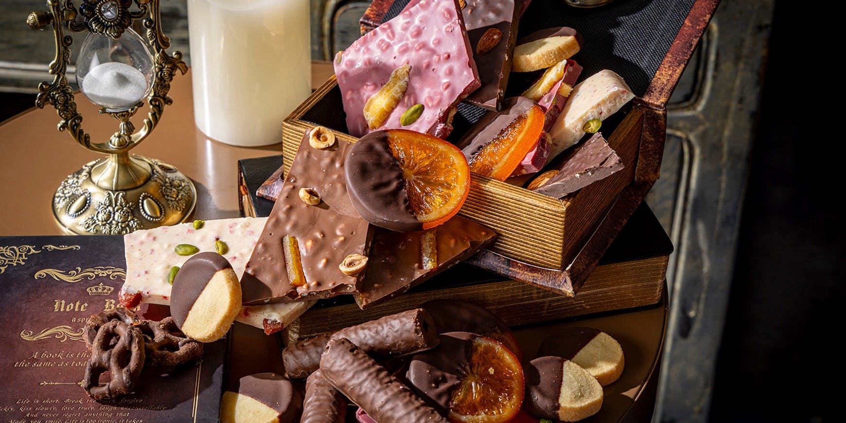 アウトレットスイーツ☆高級洋菓子店のマーブルパウンド✨️16枚入り アウトレットスイーツ☆高級洋菓子店のマーブルパウンド✨️16枚入り