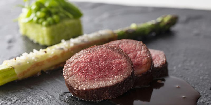 【スパキュイジーヌ】シェフの美食で身体の中から美しく　＋六甲山の名水＋1ドリンク