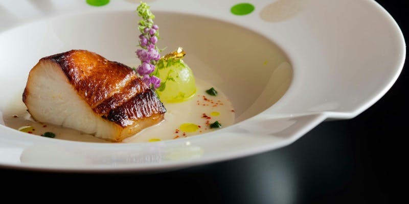 ラトリエ ドゥ ジョエル・ロブション 【メイン料理を堪能】前菜・魚