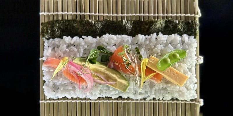 ロール寿司御膳  10種の寿司ネタ・ 季節の天婦羅盛合せ ・お吸物【お好きなネタを自分のスタイルで！】
