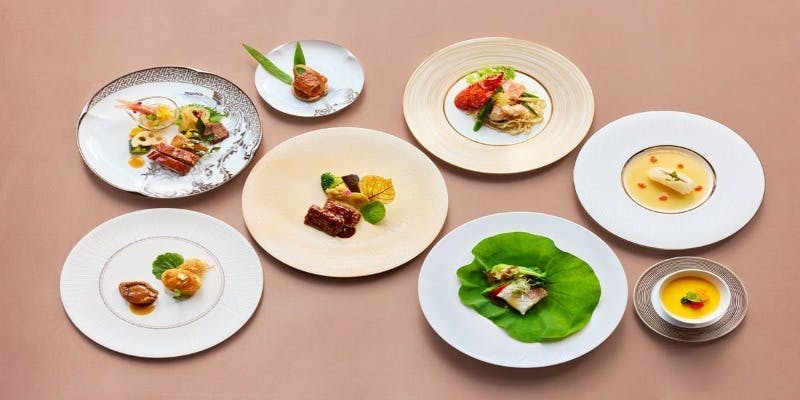 【お正月12/31 ～ 1/5限定】 鳳凰 8品 ディナーコース