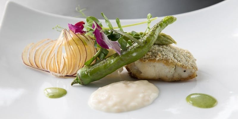 和牛のグリエと鮮魚と貝料理などのフルコース 全8品【冬のデギュスタシオン】（1/7～2/28）