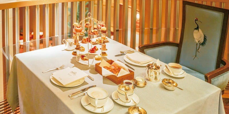 【バルコニー席確約】季節のアフタヌーンティー（平日・2名様限定）