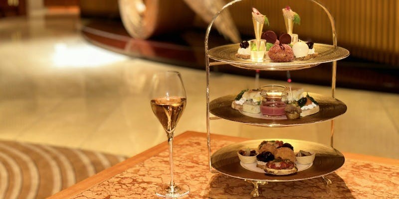 【イブニングハイティー】Bubbles＆Bites＋ペリエ・ジュエ シャンパン1杯付き（11/1～12/18）