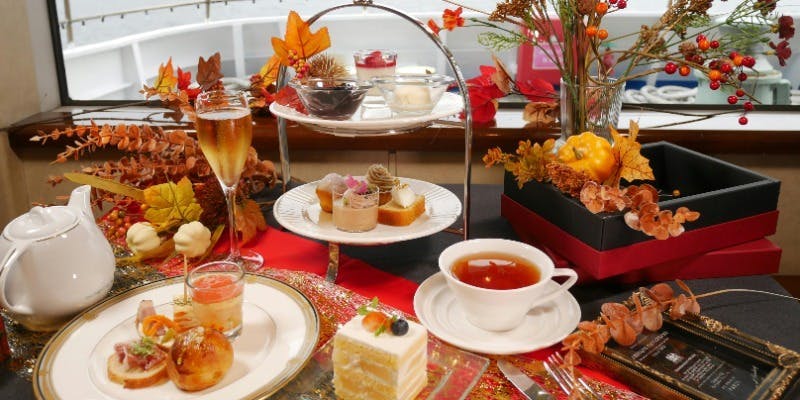 アフタヌーンティークルーズ＋カフェフリー スイーツ8種＆セイボリー5種（11/15・11/16 ＆ 12/7・12/14）