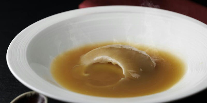 フカヒレ姿煮コース　フカヒレ姿煮、北京ダック、海老チリなど豪華中国料理を味わえる全9品　