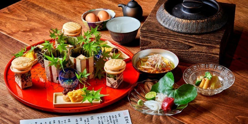 【ランチ会席】前菜、造里、煮物、デザートなど全5品（半個室確約）＋1ドリンク付