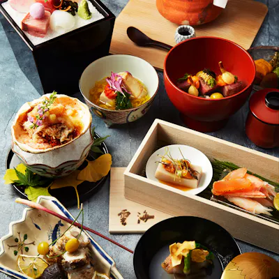四季折々の味覚、伝統的な日本の味覚を五感で堪能