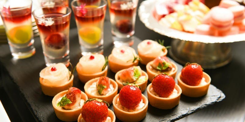 【デザートセレクションワゴン付きランチ】（1日20組様・平日限定）