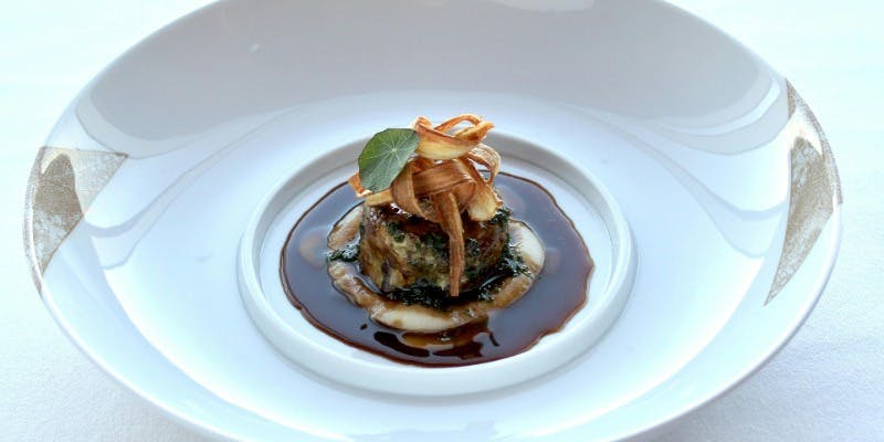 【LE MENU D’ILLHAEUSERN】前菜、お魚＆お肉料理など全8品