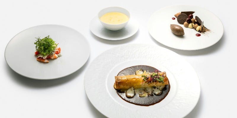 【グレースランチ】旬の味覚を満喫するランチコース＋乾杯ドリンク（選べるメイン1品を含む全5品）