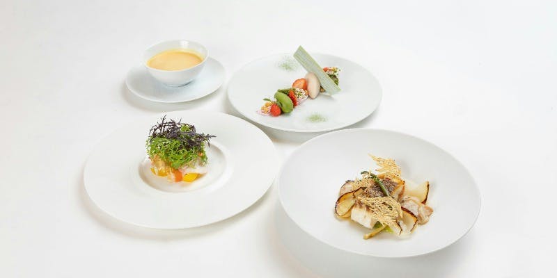 ���X�g���� ���E�N�[���_�ˁ^�z�e�� ���E�X�C�[�g�_�˃n�[�o�[�����h